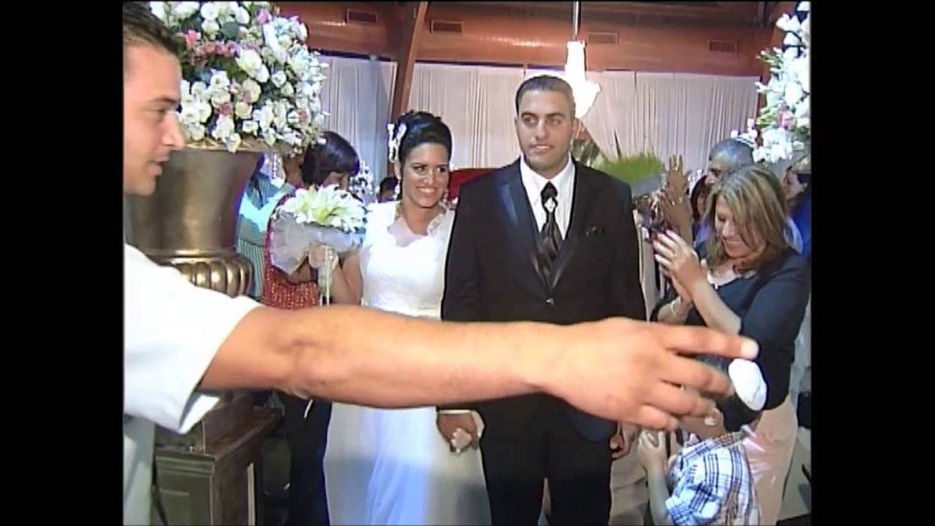 חיים ישראל - כניסת חתן וכלה במאוול