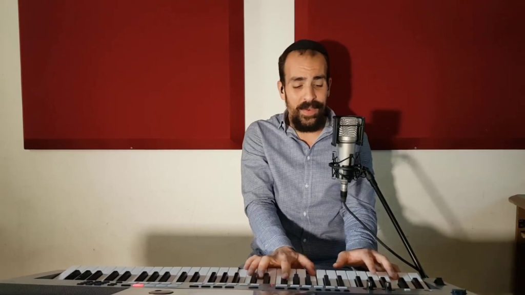 נמואל הרוש - נמואל על כפיו יביא | Nemouel Al kapav Yavi Live Video