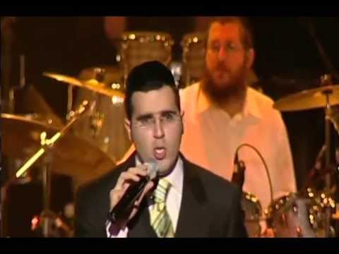 יעקב שוואקי - הוא יפתח - LIVE