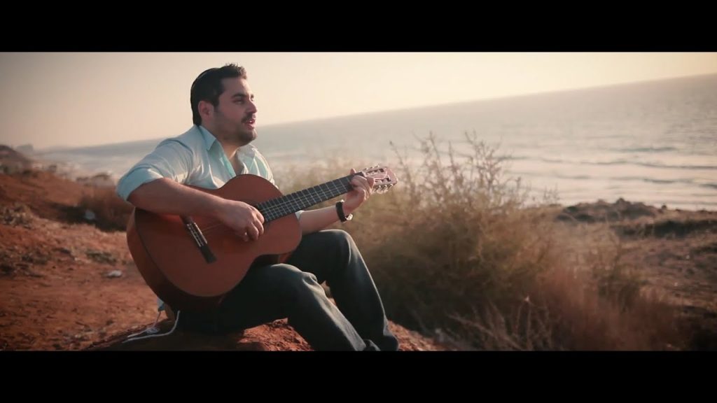 גד אלבז - אבינו