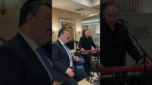 רגעים מיוחדים עם אביה גרינברג