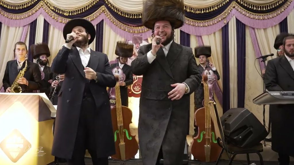 הקלידן יואלי יורוביץ – א גיט געבענטשט יאר: זאנוויל ווינברגר & יואלי יורוביץ ותזמורתו המורחבת || בהכנסת של קיבעלע